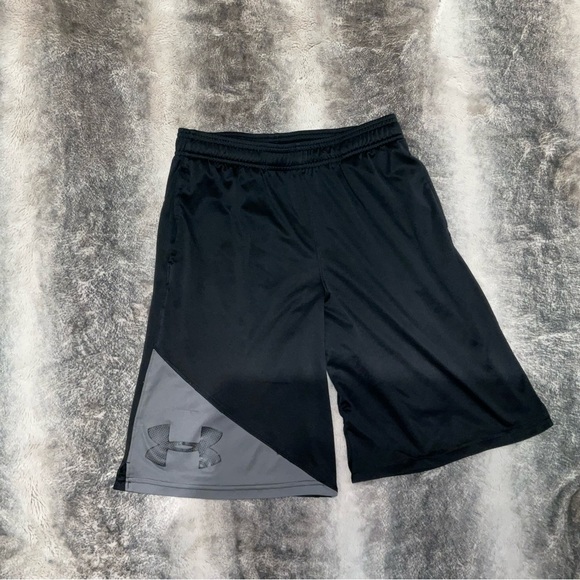 Under Armor shorts - Picture 1 of 6
